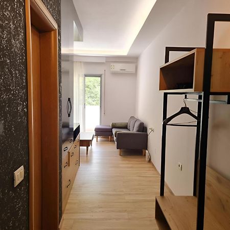 Teo'S Deluxe Studios Vlore Luaran gambar